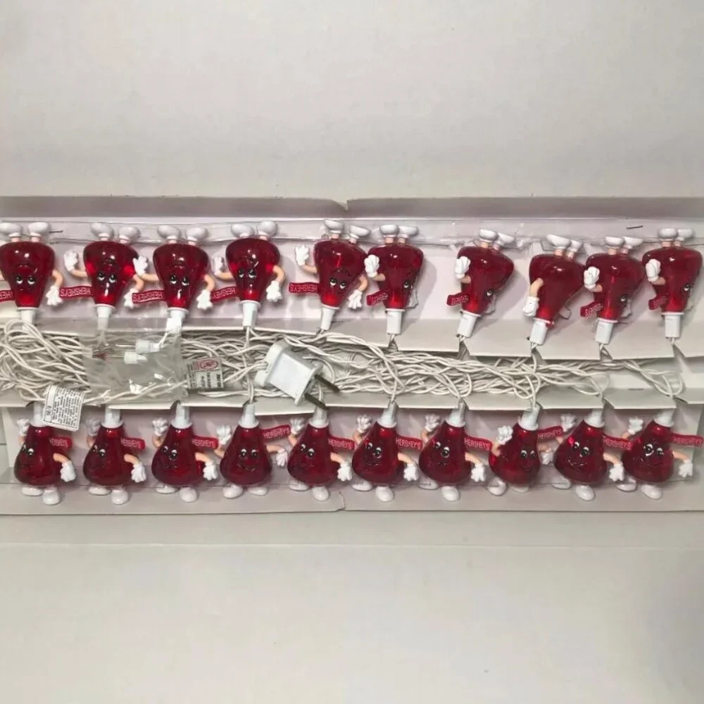 Vintage Red Hershey's 20 Kisses Indoor/Outdoor Valentine's Works Holiday Working